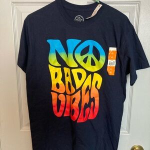 Vintage no bad vibes, T-shirt, size medium by Dom